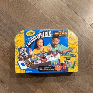 Crayola Colourwhirls Arena. NWT.